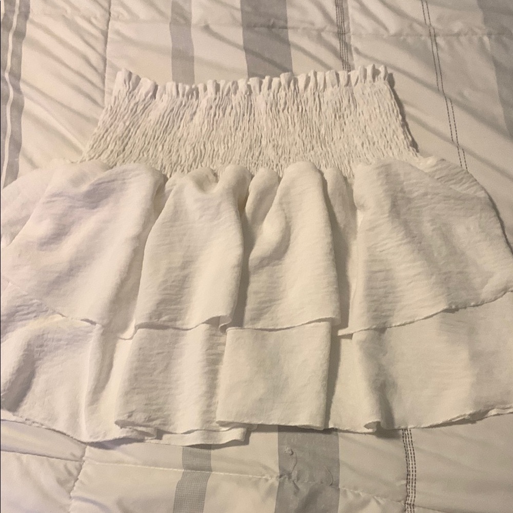 SHEIN Cream Bubble Mini Skirt with Smocked Tiered Design